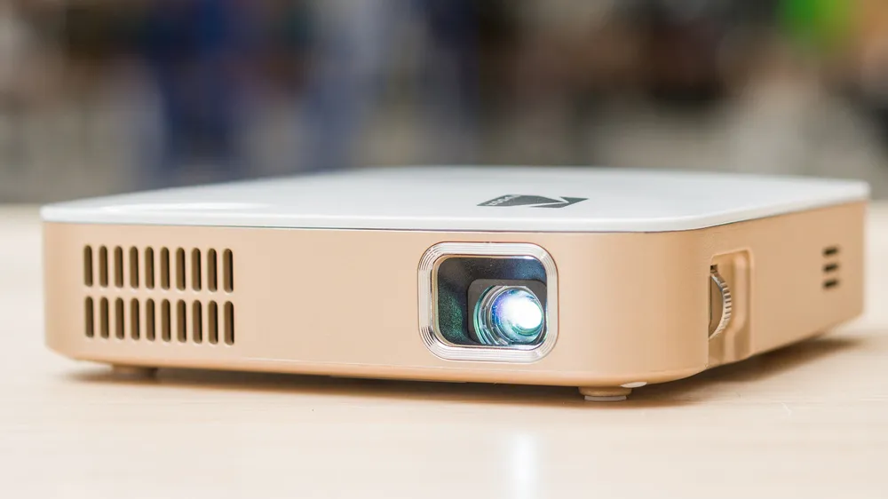 Kodak Luma 350 Smart Pocket Projector