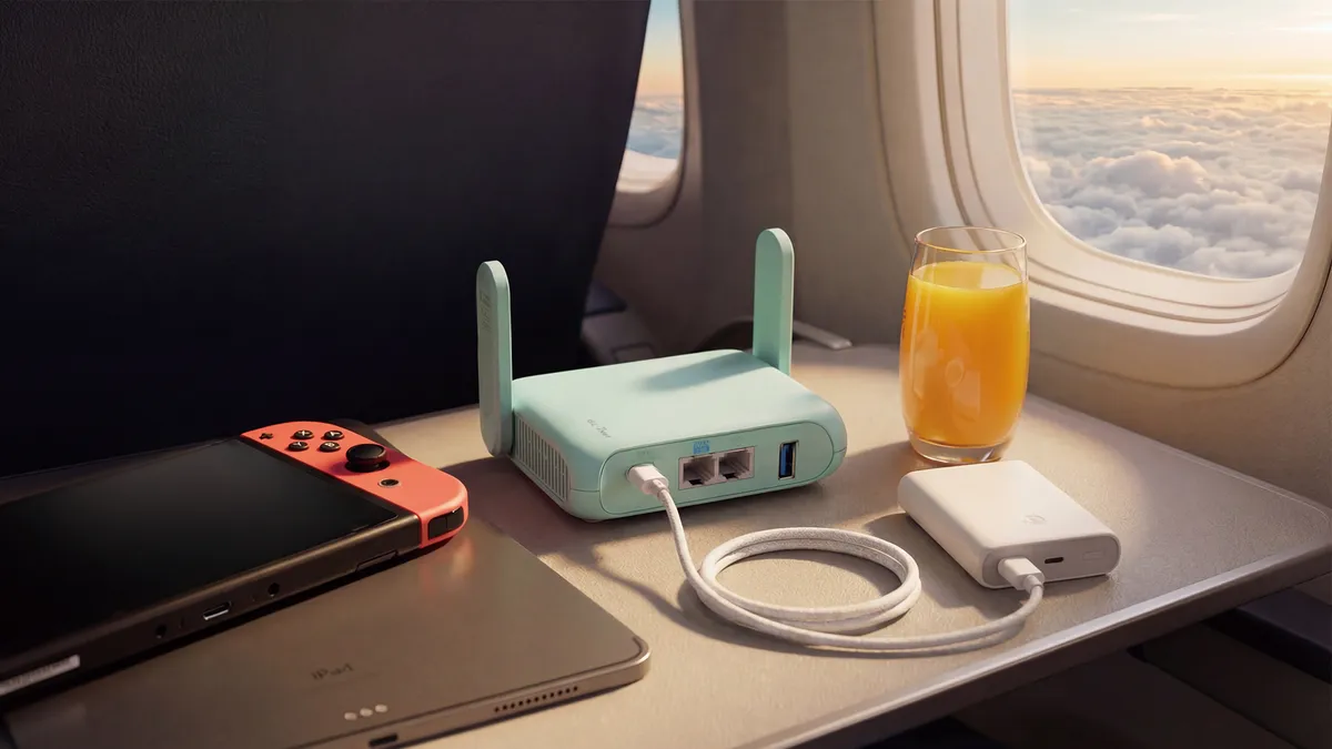 Wi-Fi 7 Travel Router
